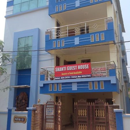 בובנשוואר Shanti Guesthouse מראה חיצוני תמונה
