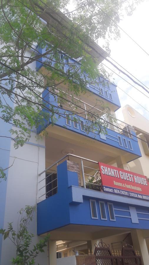 בובנשוואר Shanti Guesthouse מראה חיצוני תמונה
